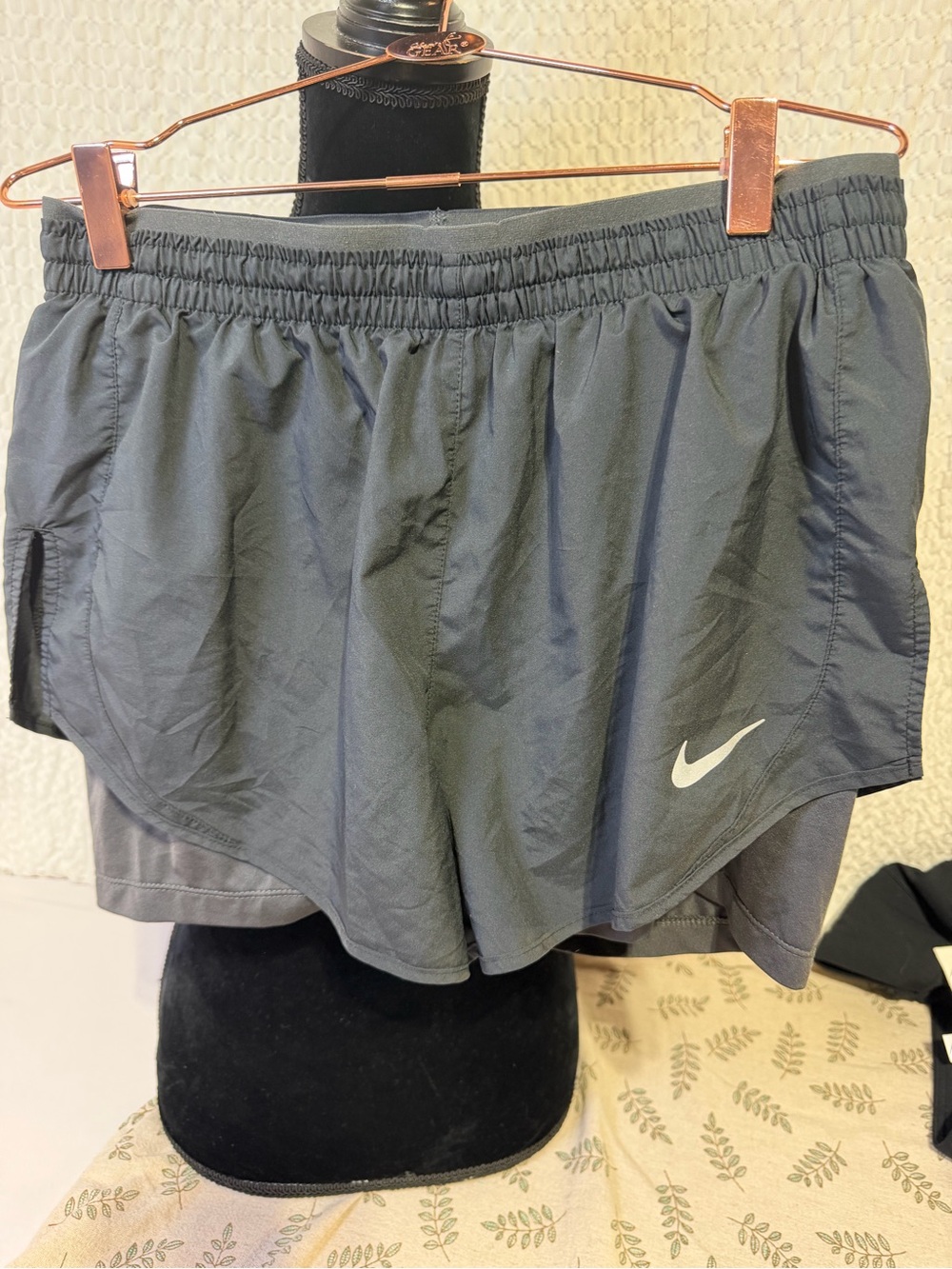 Nike Women's Dark Gray 2-in-1 Athletic Shorts with Swoosh